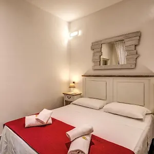 O La Civetta Di Trastevere בית הארחה